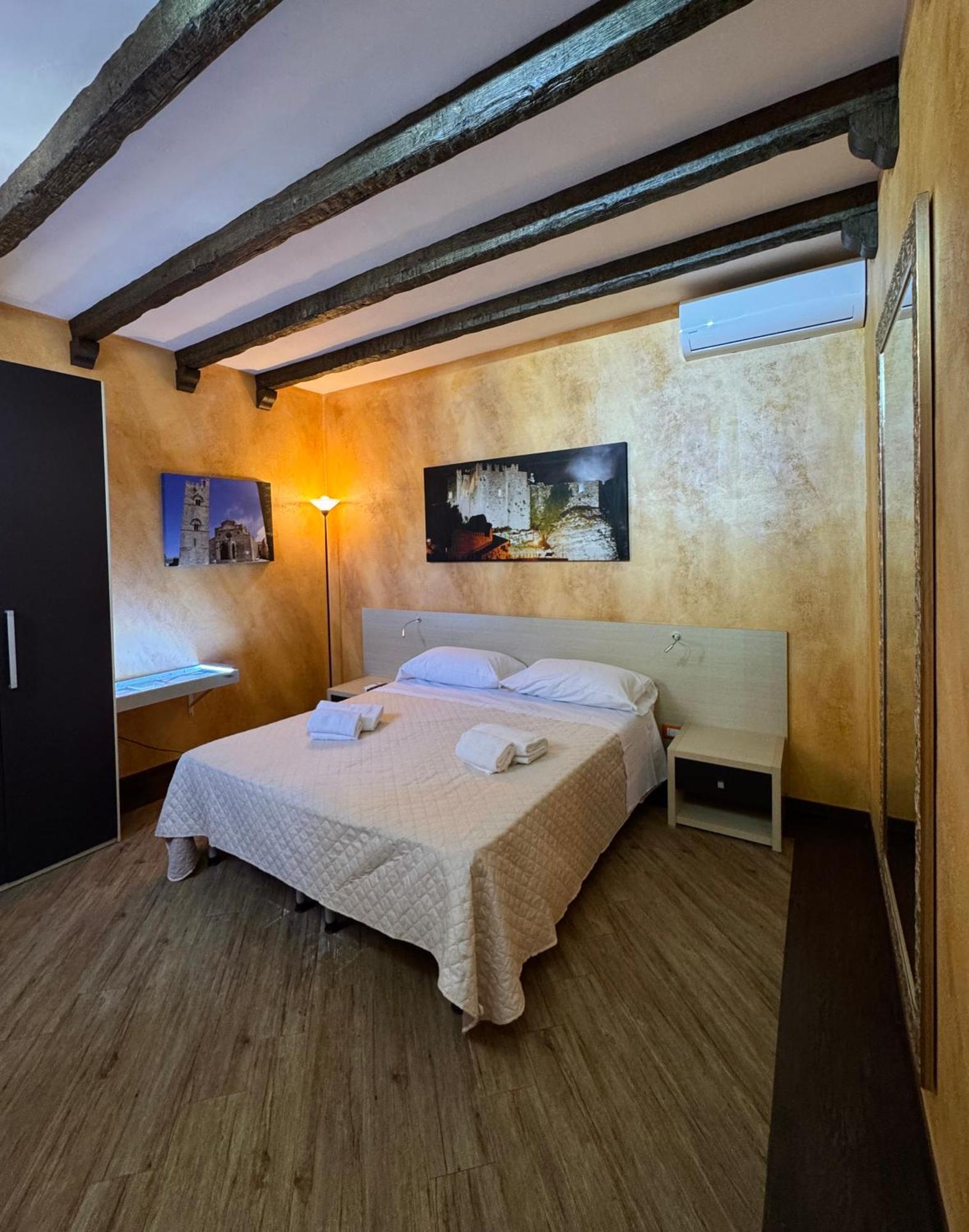 Summer Wind Apartments Trapani Exterior photo